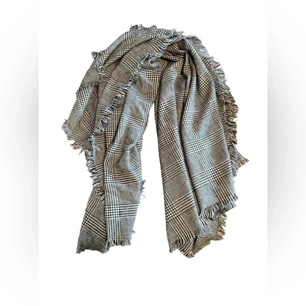 2 pack large fluffy scarfs